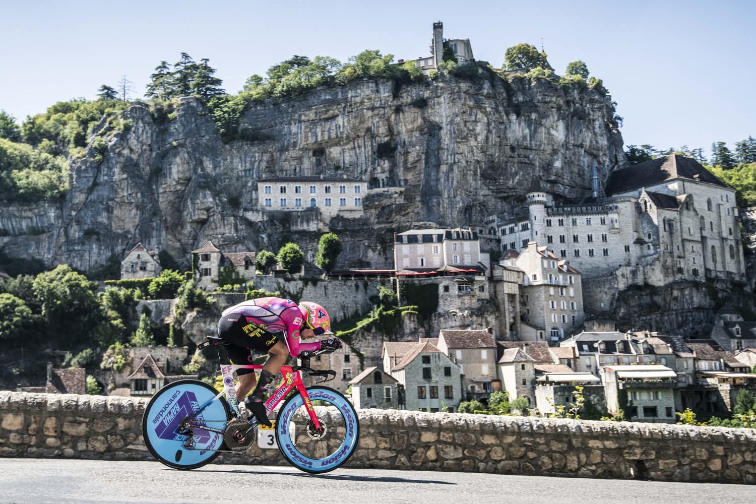 Last minute cycling holidays top